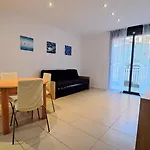 2-Bedroom Apartment In Lloret De Mar City Center