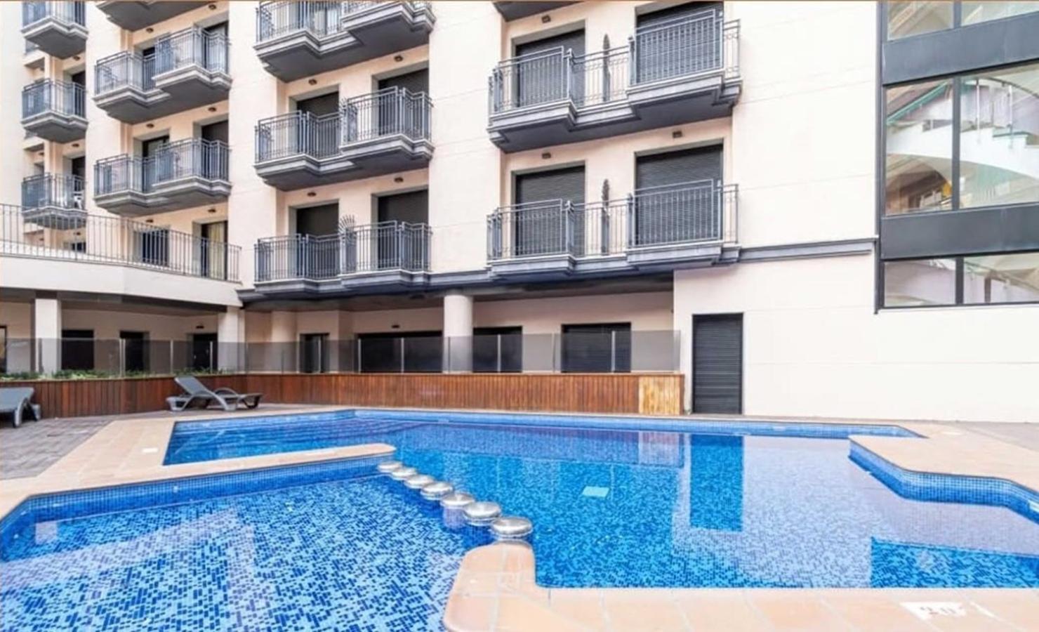 2-bedroom In Center Apartamento